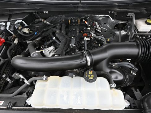 Used 2022 Ford Expedition Max Limited image 31