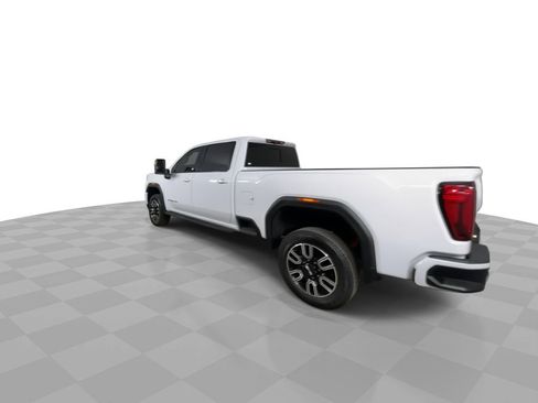 Used 2022 GMC Sierra 2500 AT4 w/ AT4 Premium Plus Package image 6