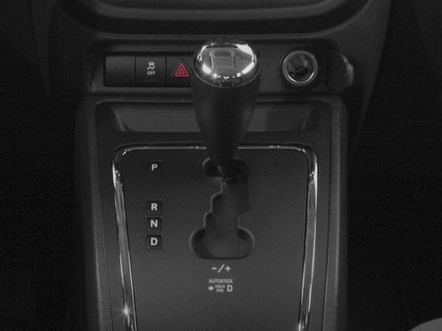 Used 2017 Jeep Patriot High Altitude image 14