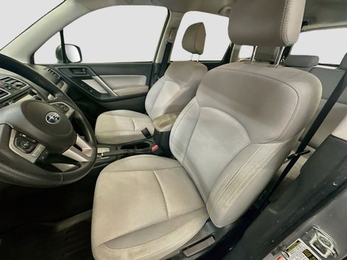 Used 2017 Subaru Forester 2.5i w/ Alloy Wheel Package AWD/4WD image 13