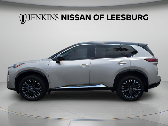 Used 2025 Nissan Rogue Platinum w/ Platinum Premium Package AWD/4WD image 11