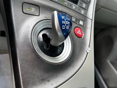 Used 2014 Toyota Prius Two FWD image 25