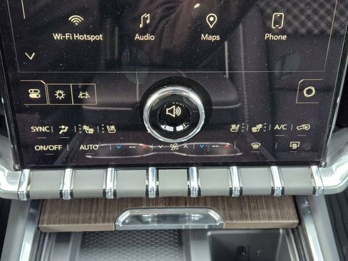 New 2026 GMC Acadia Denali w/ Super Cruise Package image 14