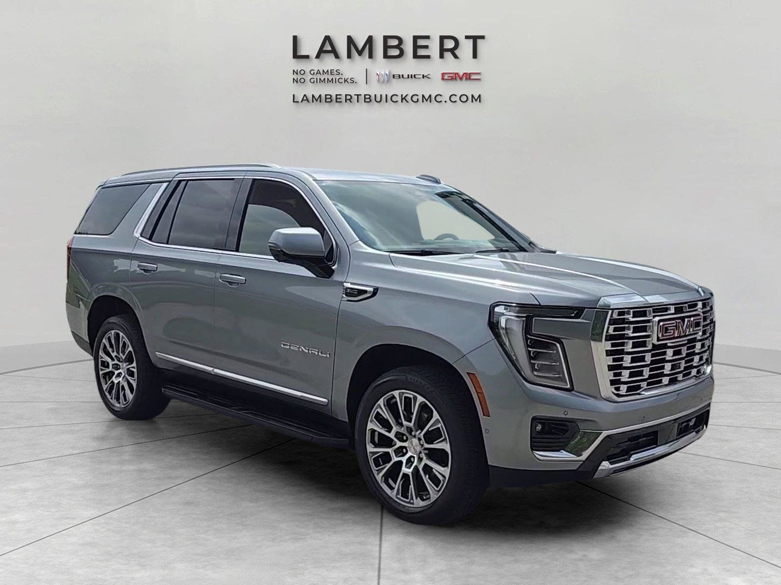 Used 2025 GMC Yukon Denali AWD/4WD image 7