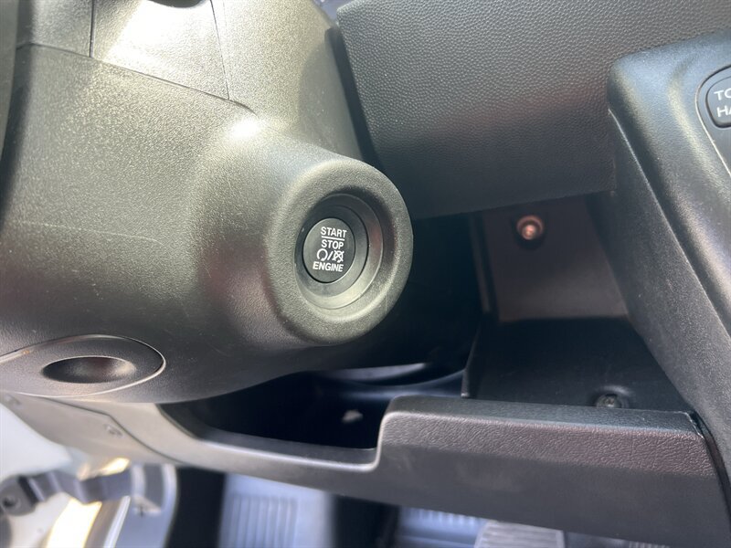 Used 2025 RAM ProMaster 3500 w/ Convenience Group FWD image 20