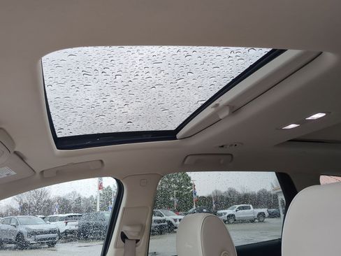 Used 2022 Buick Enclave Avenir w/ Trailering Package, 5000 lbs. image 22