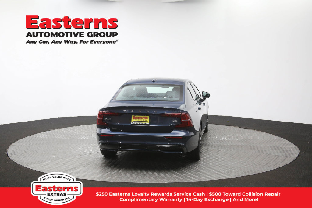 Used 2024 Volvo S60 B5 Core FWD image 39