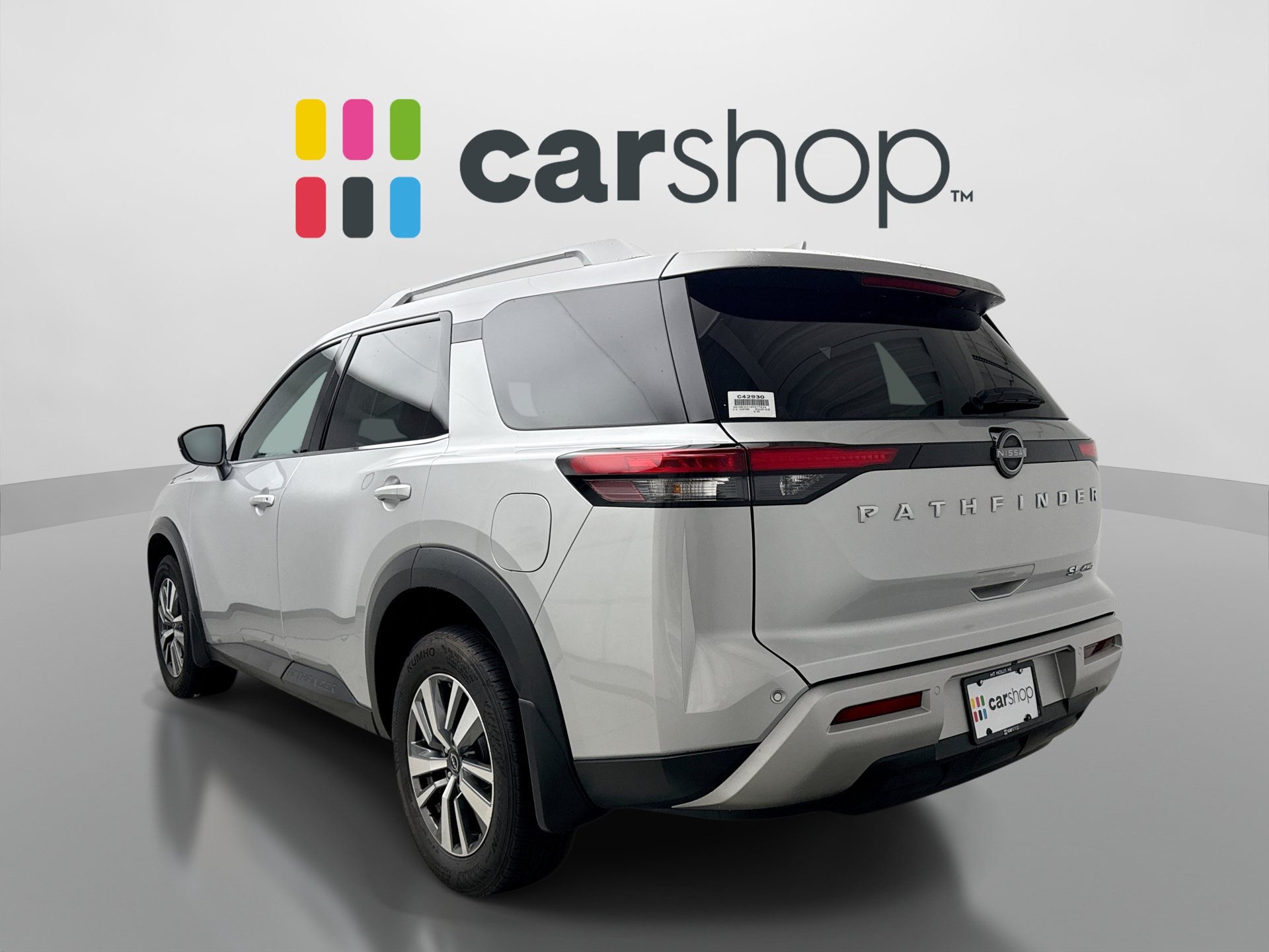 Used 2023 Nissan Pathfinder SL AWD/4WD image 3