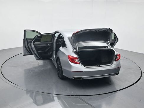 Used 2021 Honda Accord Sport image 40