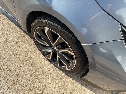 Used 2020 Toyota Corolla SE w/ Carpet Mat Package (TMS) image 10