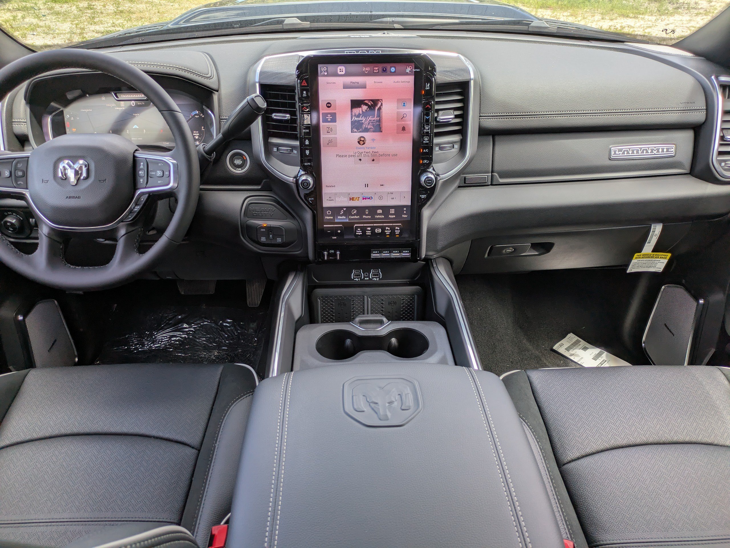 New 2026 RAM 3500 Laramie AWD/4WD image 12