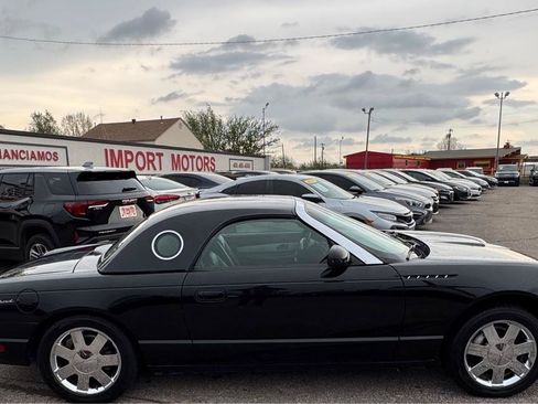 Used 2002 Ford Thunderbird RWD image 28
