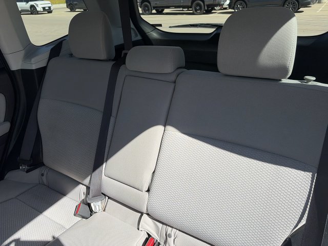 Used 2015 Subaru Forester 2.5i Premium AWD/4WD image 32