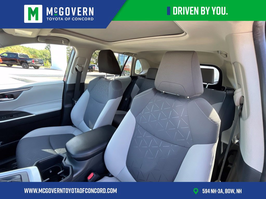 Used 2023 Toyota RAV4 XLE w/ Convenience Package AWD/4WD image 10