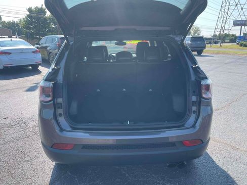 Used 2022 Jeep Compass Latitude w/ Convenience Group AWD/4WD image 6