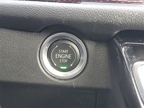 Certified 2024 Chevrolet Traverse RS w/ LPO, Floor Liner Package image 26