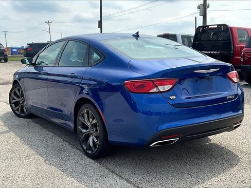 Used 2015 Chrysler 200 S w/ Navigation & Sound Group I image 5
