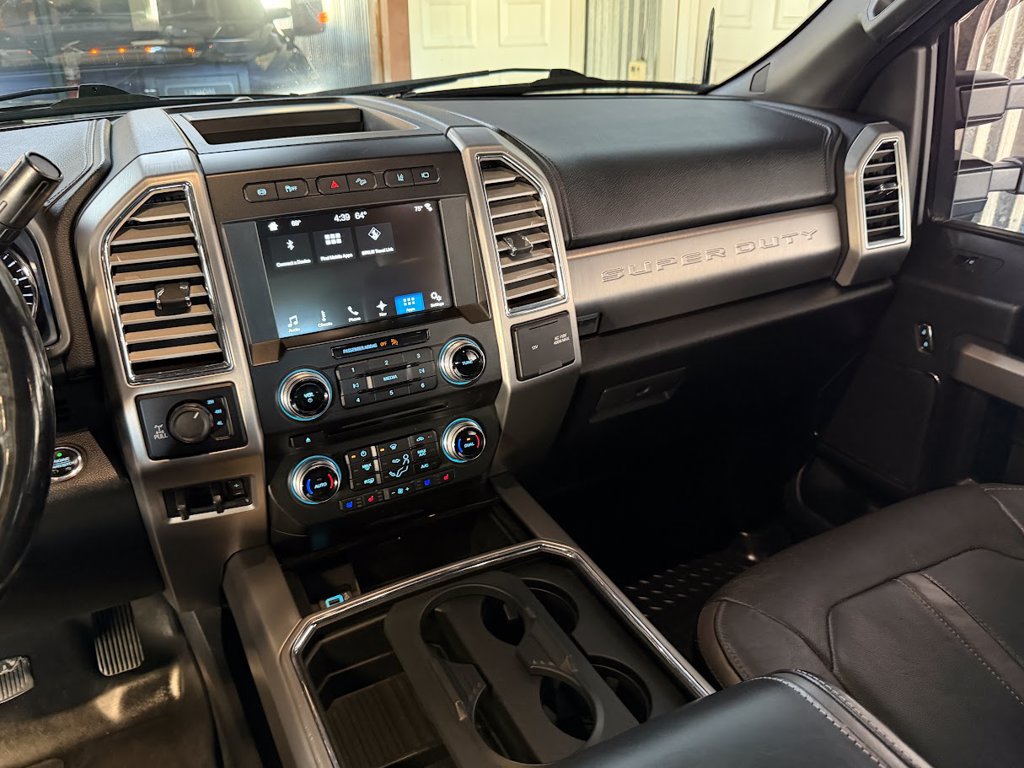 Used 2017 Ford F350 Platinum w/ Platinum Ultimate Package AWD/4WD image 14