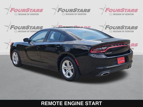 Used 2022 Dodge Charger SXT RWD image 7