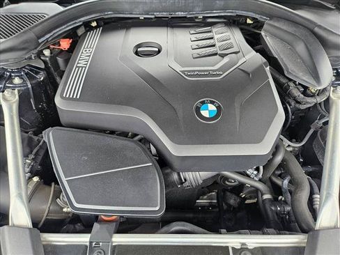 Used 2020 BMW 530i w/ Premium Package RWD image 22