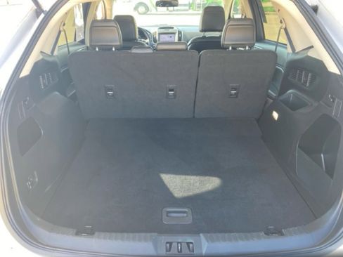 Used 2020 Ford Edge SEL image 7