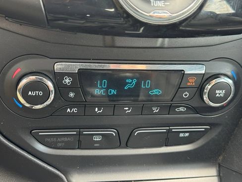 Used 2013 Ford Focus ST FWD image 19