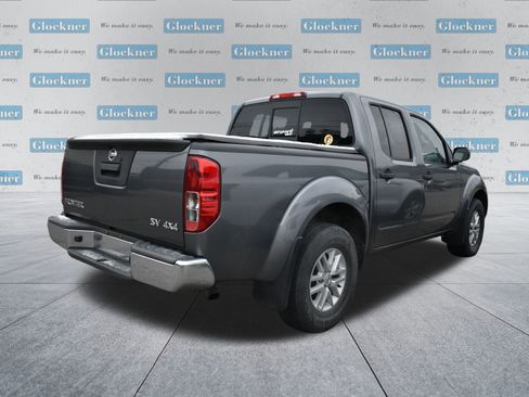 Used 2020 Nissan Frontier SV image 4