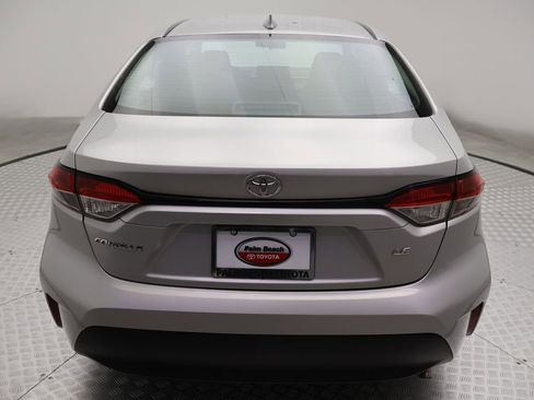 Used 2023 Toyota Corolla LE FWD image 10