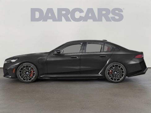 New 2026 BMW M5 w/ Carbon Package image 3
