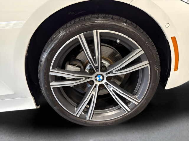 Used 2024 BMW 330i Sedan w/ Convenience Package RWD image 38