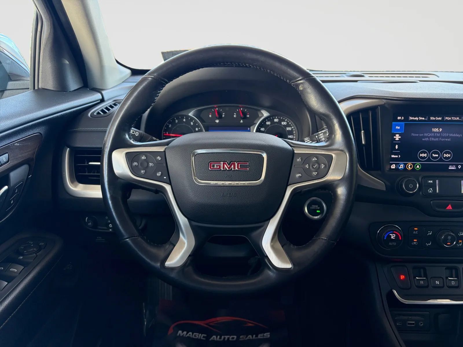 Used 2020 GMC Terrain Denali w/ Denali Premium Package AWD/4WD image 29