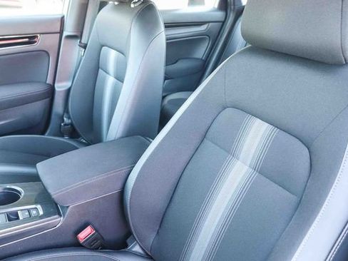 Used 2025 Honda Civic Sport image 26