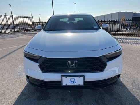 Used 2023 Honda Accord LX image 2