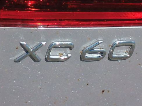 New 2026 Volvo XC60 B5 Plus w/ Protection Package Premier image 12