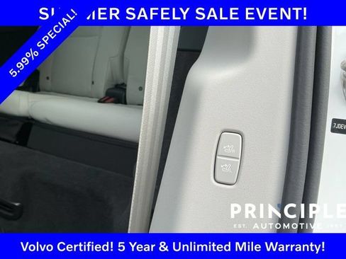 Certified 2025 Volvo EX90 Ultra AWD/4WD image 35