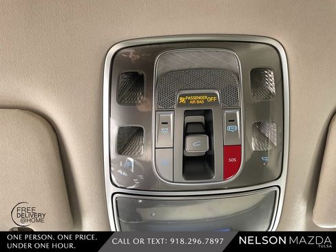 Used 2025 Genesis GV70 3.5T Sport w/ Sport Prestige Package image 33