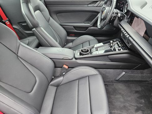 Certified 2024 Porsche 911 Targa 4 GTS AWD/4WD image 15