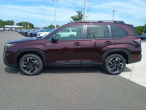 New 2026 Subaru Forester Premium AWD/4WD image 8