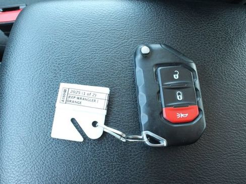 Used 2025 Jeep Wrangler Unlimited Sport AWD/4WD image 26
