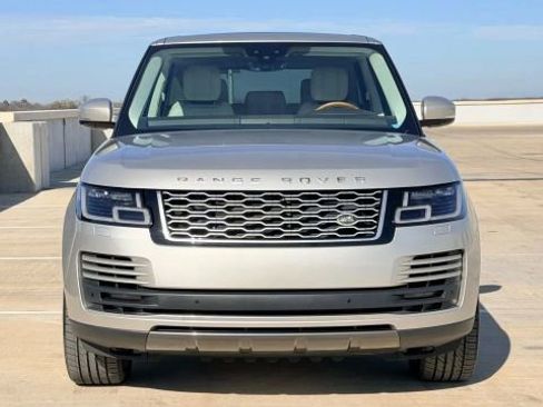 Used 2020 Land Rover Range Rover HSE image 4