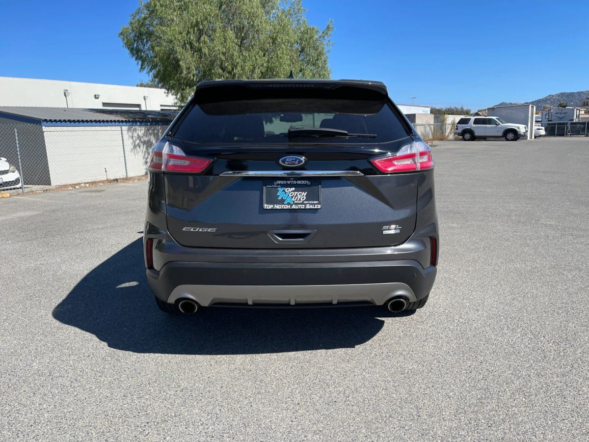 Used 2020 Ford Edge SEL AWD/4WD image 6