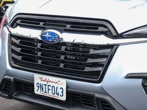 Certified 2025 Subaru Ascent Premium AWD/4WD image 11