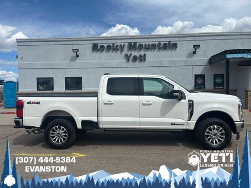 Used 2023 Ford F250 Lariat w/ Lariat Ultimate Package image 2