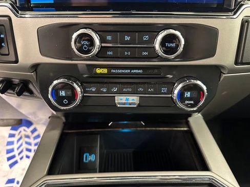 Certified 2022 Ford F250 Lariat image 28