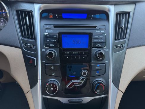 Used 2011 Hyundai Sonata GLS FWD image 41
