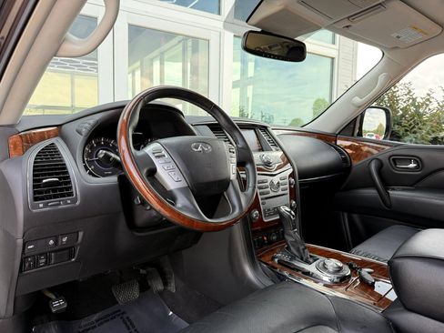 Used 2019 INFINITI QX80 Luxe w/ Proassist Package AWD/4WD image 18
