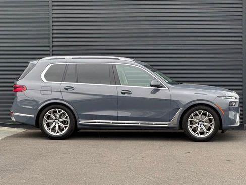 Used 2023 BMW X7 xDrive40i w/ Premium Package AWD/4WD image 8