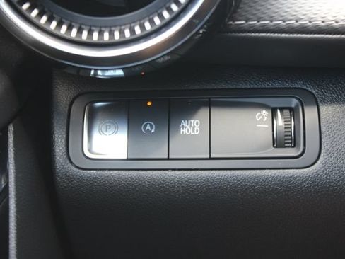 Used 2025 Chevrolet Equinox LT FWD image 17