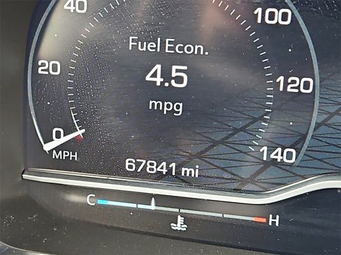 Used 2023 GMC Yukon XL SLT image 20