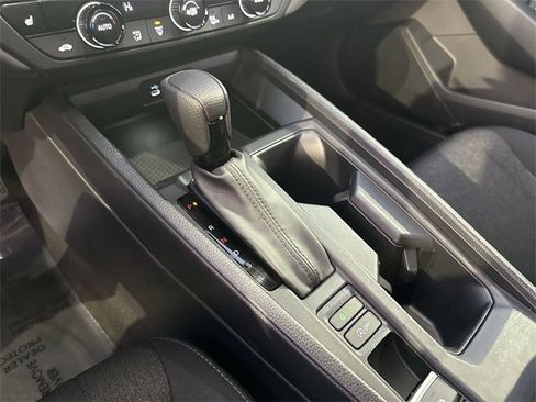 Used 2023 Honda Accord EX image 19